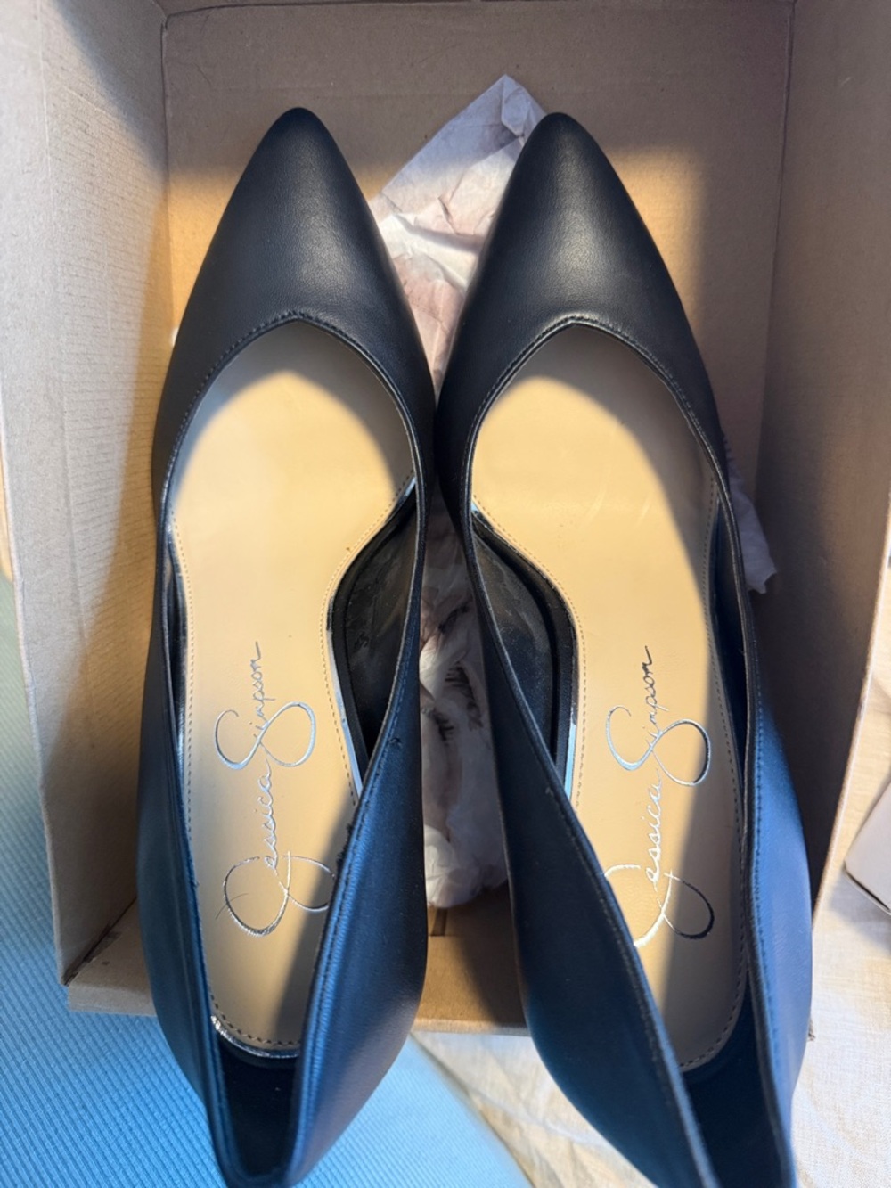 Jessica Simpson Black Pointed-Toe Stiletto Heel - Picture 4 of 4